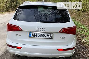 Позашляховик / Кросовер Audi Q5 2011 в Житомирі