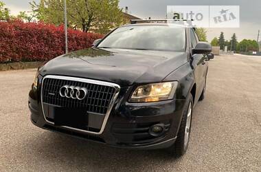 Позашляховик / Кросовер Audi Q5 2009 в Чернівцях