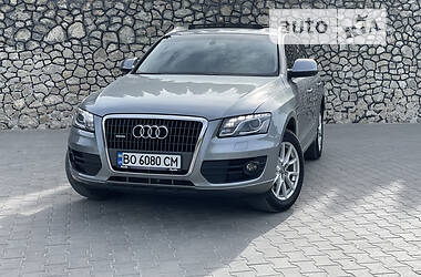 Внедорожник / Кроссовер Audi Q5 2012 в Тернополе