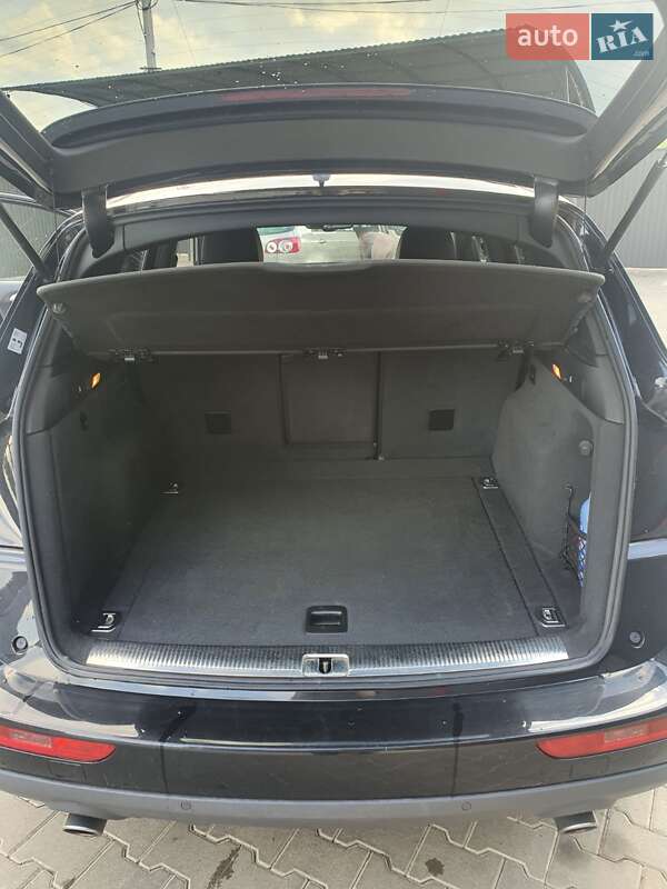 Внедорожник / Кроссовер Audi Q5 2011 в Глыбокой