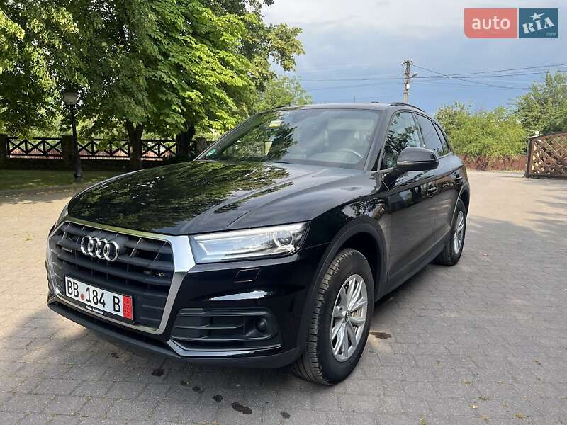 Внедорожник / Кроссовер Audi Q5 2019 в Ивано-Франковске