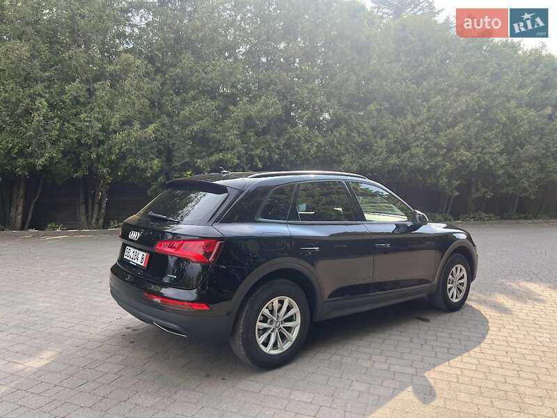 Внедорожник / Кроссовер Audi Q5 2019 в Ивано-Франковске