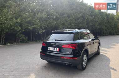 Внедорожник / Кроссовер Audi Q5 2019 в 