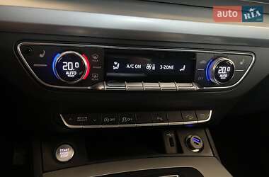 Внедорожник / Кроссовер Audi Q5 2019 в 