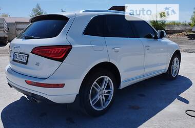 Хетчбек Audi Q5 2014 в Кропивницькому