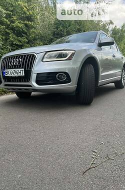 Позашляховик / Кросовер Audi Q5 2013 в Рівному