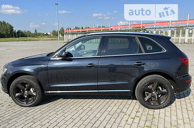 Внедорожник / Кроссовер Audi Q5 2015 в Львове