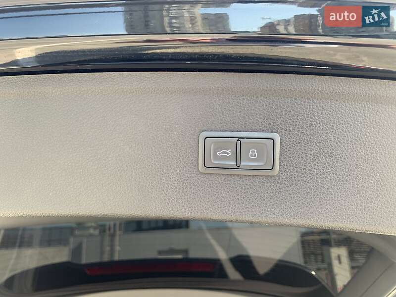 Позашляховик / Кросовер Audi Q5 2019 в Києві