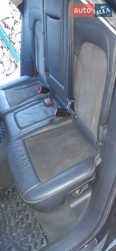 Внедорожник / Кроссовер Audi Q5 2012 в Ужгороде