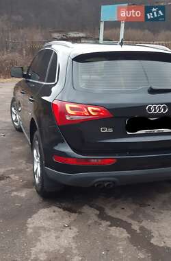 Внедорожник / Кроссовер Audi Q5 2012 в Ужгороде