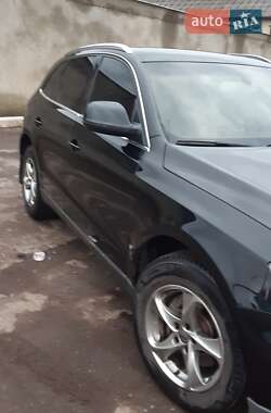 Внедорожник / Кроссовер Audi Q5 2012 в Ужгороде