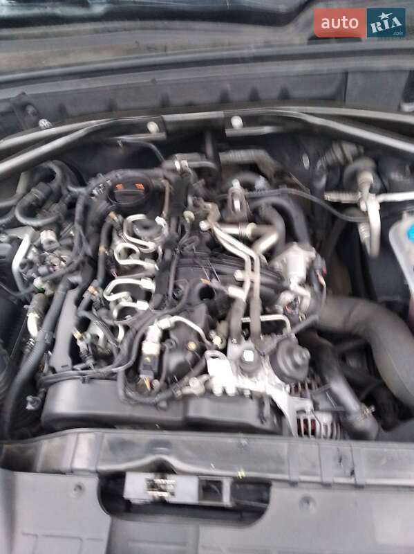 Внедорожник / Кроссовер Audi Q5 2012 в Ужгороде