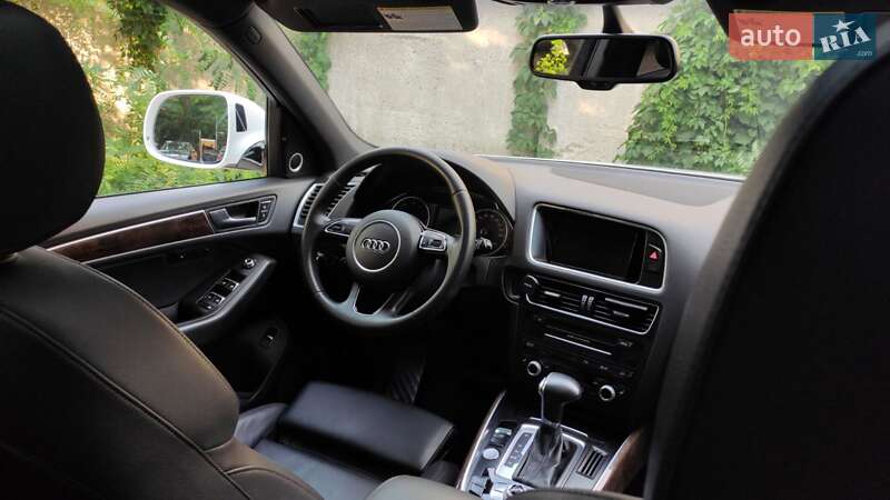 Внедорожник / Кроссовер Audi Q5 2015 в Черкассах