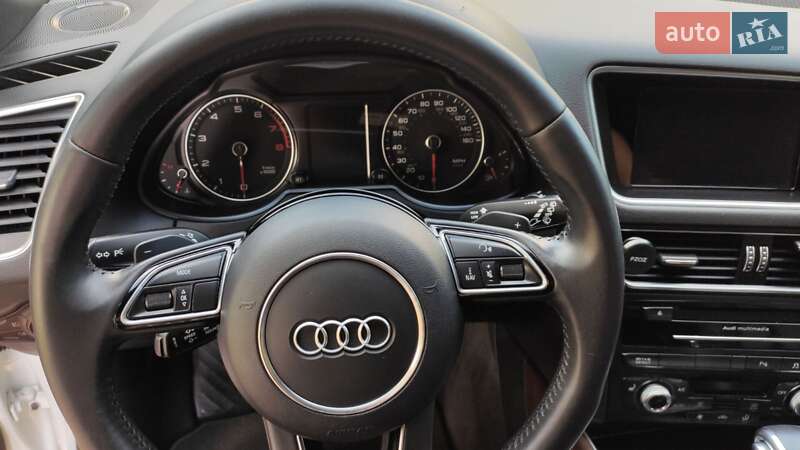 Внедорожник / Кроссовер Audi Q5 2015 в Черкассах