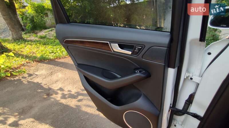 Внедорожник / Кроссовер Audi Q5 2015 в Черкассах