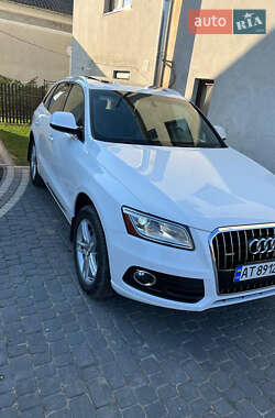 Позашляховик / Кросовер Audi Q5 2015 в 