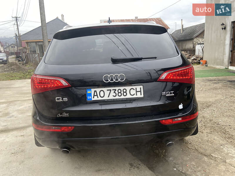 Внедорожник / Кроссовер Audi Q5 2012 в Тячеве