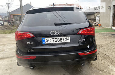 Внедорожник / Кроссовер Audi Q5 2012 в Тячеве