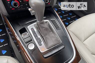 Позашляховик / Кросовер Audi Q5 2012 в 