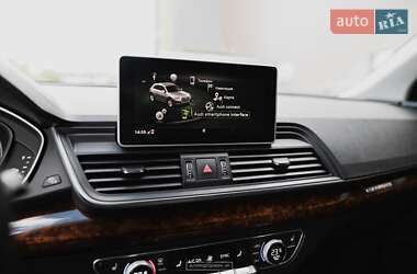 Внедорожник / Кроссовер Audi Q5 2018 в 