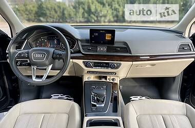 Внедорожник / Кроссовер Audi Q5 2019 в 