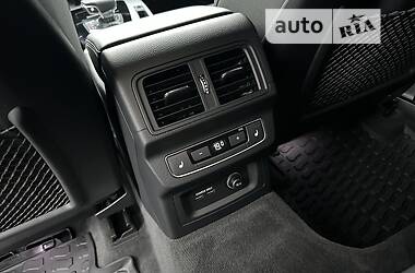 Внедорожник / Кроссовер Audi Q5 2020 в Киеве