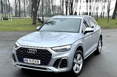 Внедорожник / Кроссовер Audi Q5 2020 в Киеве