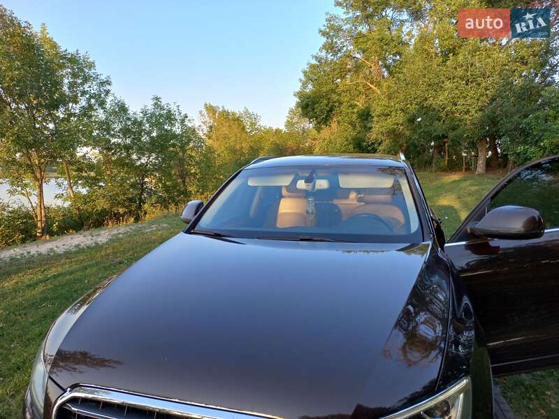 Внедорожник / Кроссовер Audi Q5 2012 в Лозовой