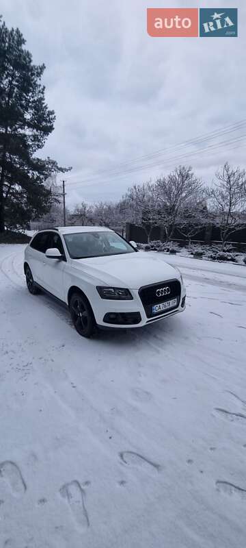 Внедорожник / Кроссовер Audi Q5 2012 в Черкассах