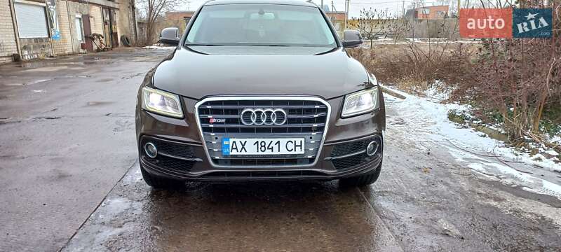 Внедорожник / Кроссовер Audi Q5 2012 в Лозовой