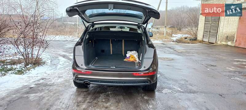 Внедорожник / Кроссовер Audi Q5 2012 в Лозовой