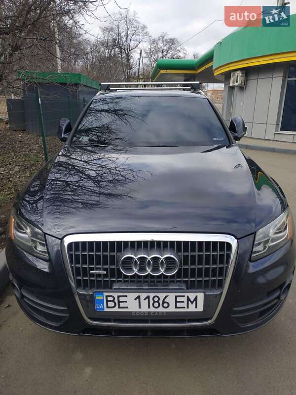 Внедорожник / Кроссовер Audi Q5 2012 в Первомайске