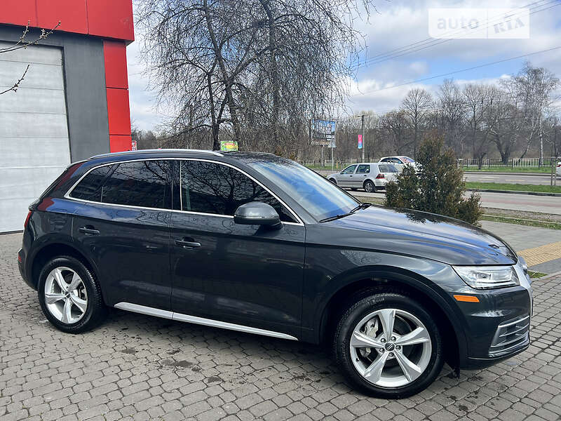 Внедорожник / Кроссовер Audi Q5 2018 в Львове фото 5 Внедорожник / Кроссовер Audi Q5 2018 в Львове