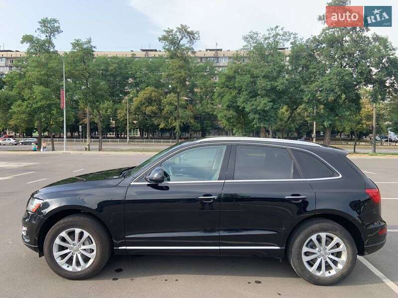 Внедорожник / Кроссовер Audi Q5 2015 в Нежине