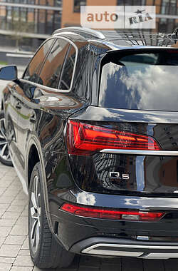 Внедорожник / Кроссовер Audi Q5 2020 в 