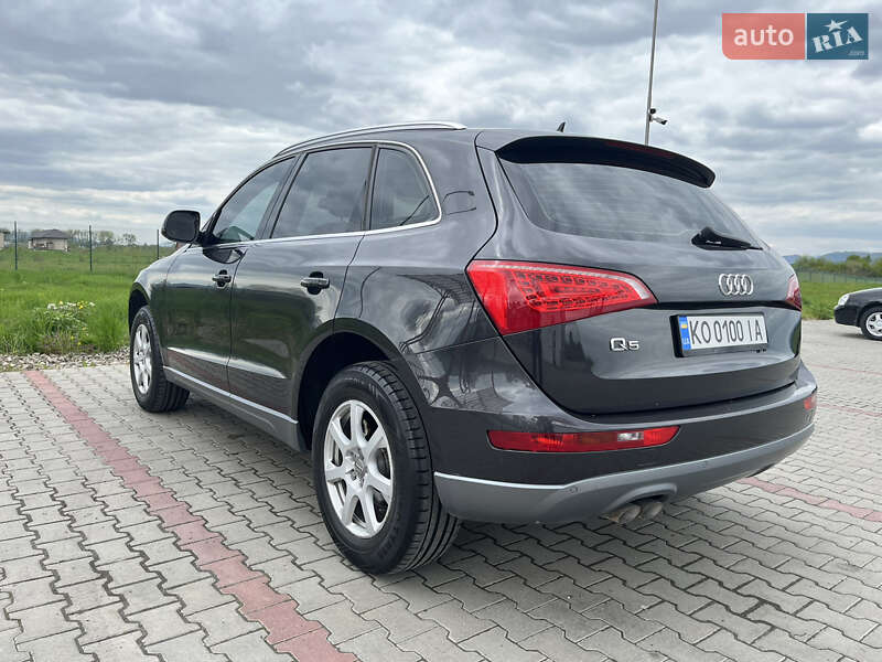Позашляховик / Кросовер Audi Q5 2010 в Тячеві фото 5 Позашляховик / Кросовер Audi Q5 2010 в Тячеві