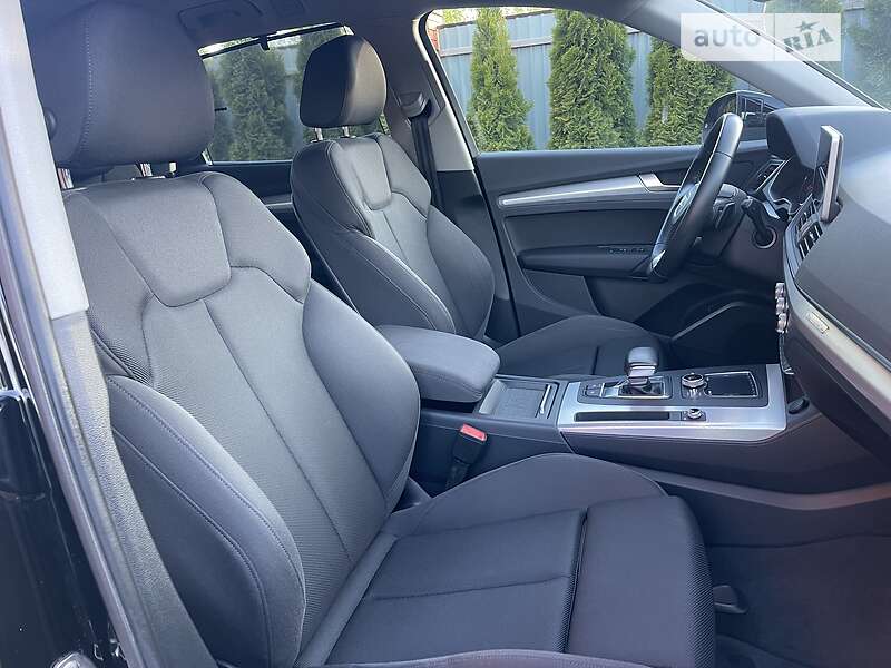 Позашляховик / Кросовер Audi Q5 2018 в Києві