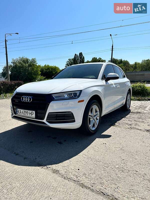 Позашляховик / Кросовер Audi Q5 2018 в Харкові