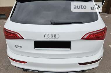 Позашляховик / Кросовер Audi Q5 2011 в Тернополі