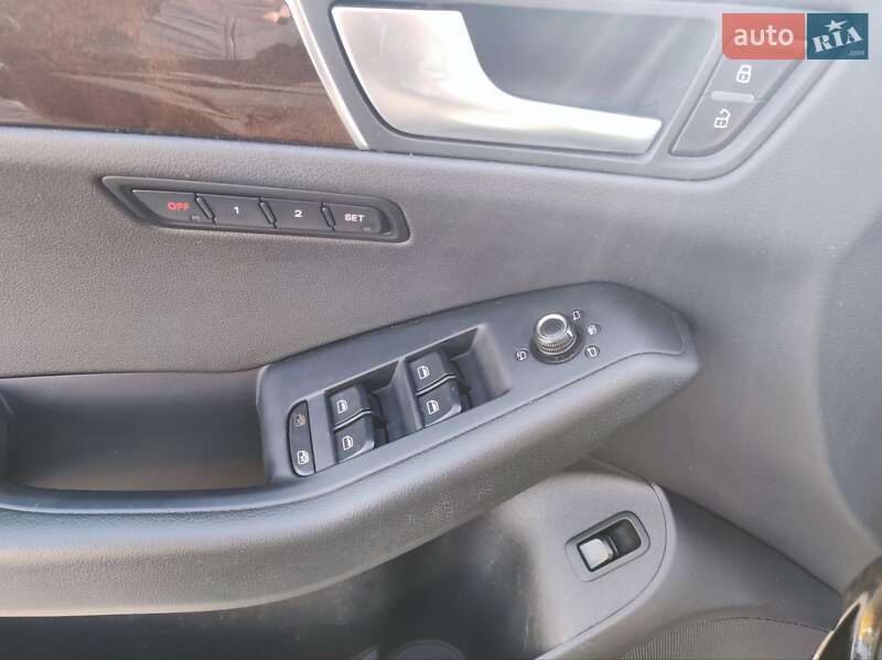 Внедорожник / Кроссовер Audi Q5 2012 в Мукачево