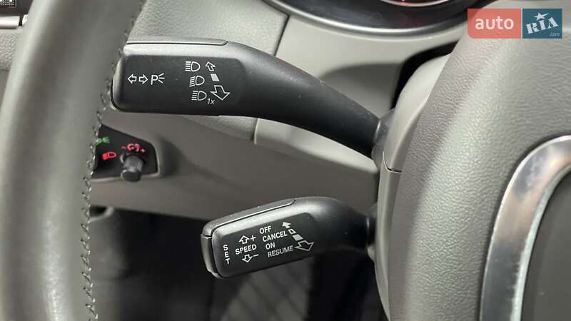 Позашляховик / Кросовер Audi Q5 2011 в Києві