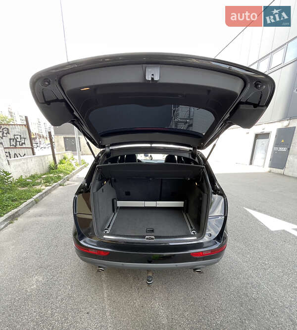 Внедорожник / Кроссовер Audi Q5 2010 в Киеве