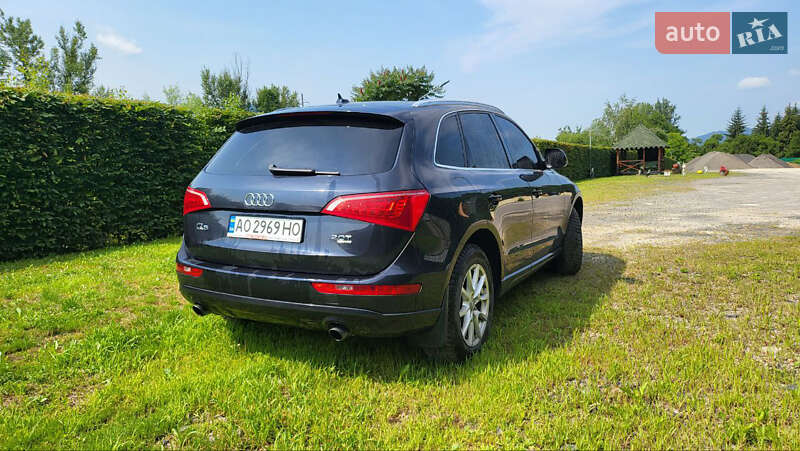 Внедорожник / Кроссовер Audi Q5 2012 в Ужгороде