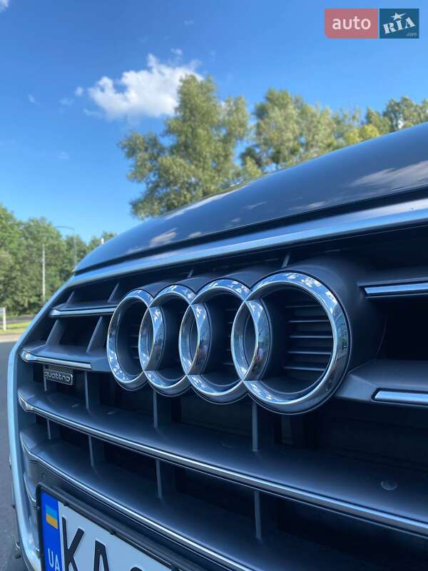Позашляховик / Кросовер Audi Q5 2019 в Києві