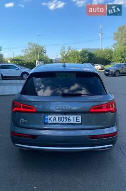 Внедорожник / Кроссовер Audi Q5 2019 в 