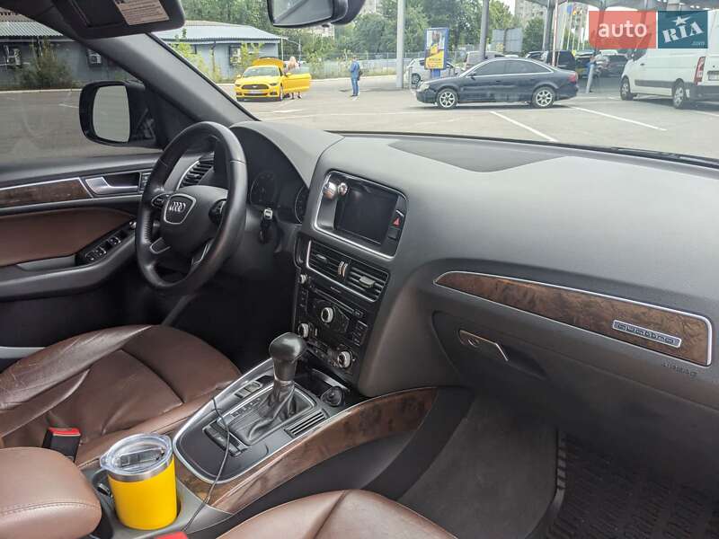 Позашляховик / Кросовер Audi Q5 2015 в Львові