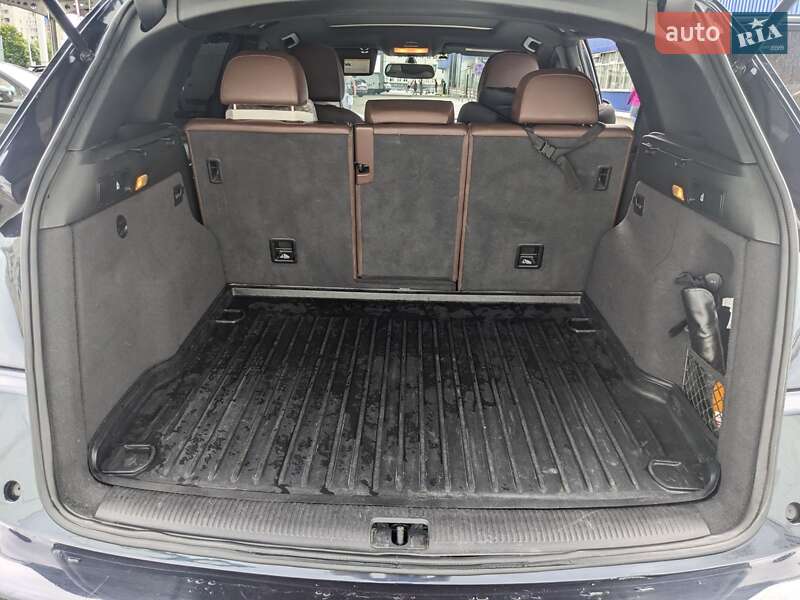 Позашляховик / Кросовер Audi Q5 2015 в Львові