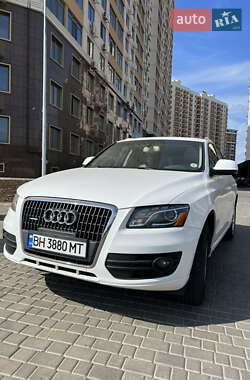 Внедорожник / Кроссовер Audi Q5 2011 в Одессе