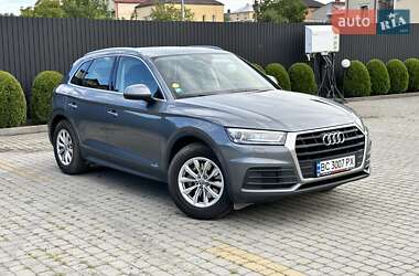 Внедорожник / Кроссовер Audi Q5 2020 в Львове
