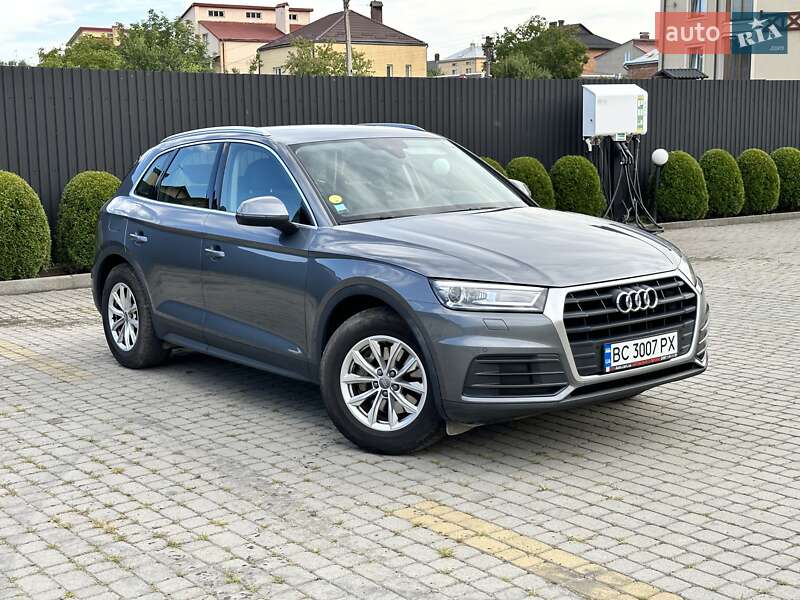 Внедорожник / Кроссовер Audi Q5 2020 в Львове
